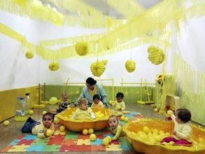 Escola Infantil Apolo 10 decoración de fiesta de colores
