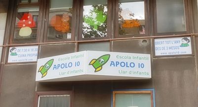 Escola Infantil Apolo 10 pasillo
