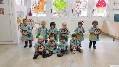 Escola Infantil Apolo 10 niños con máscaras